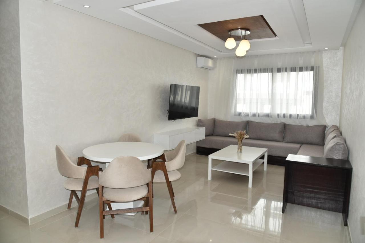 Lovely Apartment With Pool & Gym Kenitra Exterior foto